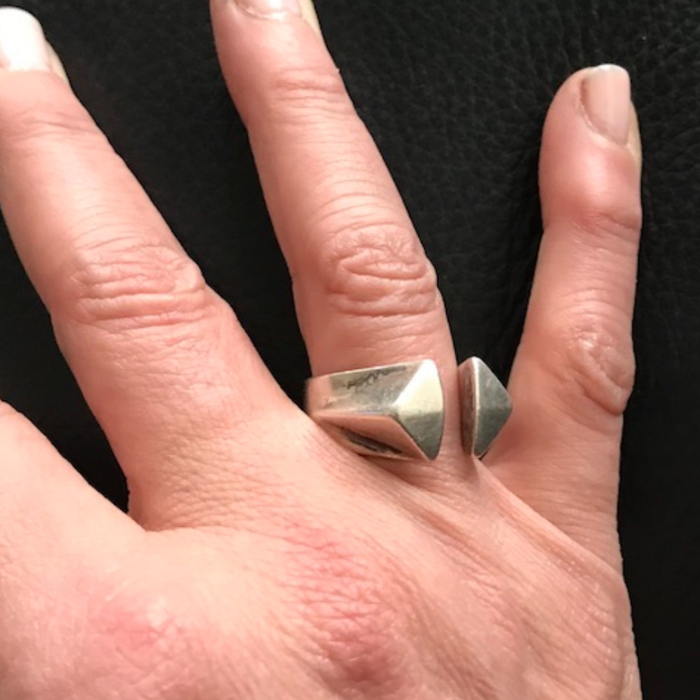 Sold- do it bid Anna Greta Eker Sterling Prism ring sz 6 - Picture 6 of 8